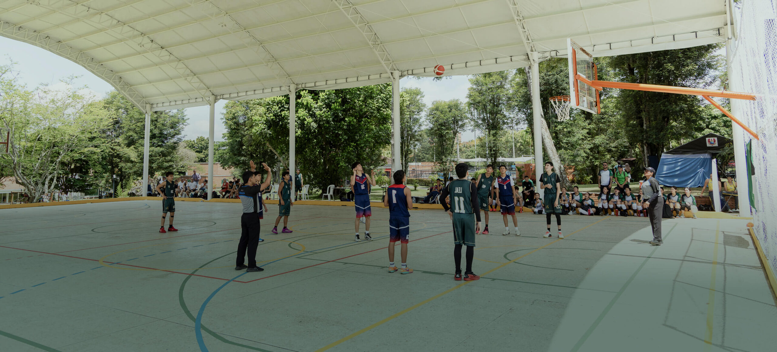 Campus Tour Colegió Colombo Británico